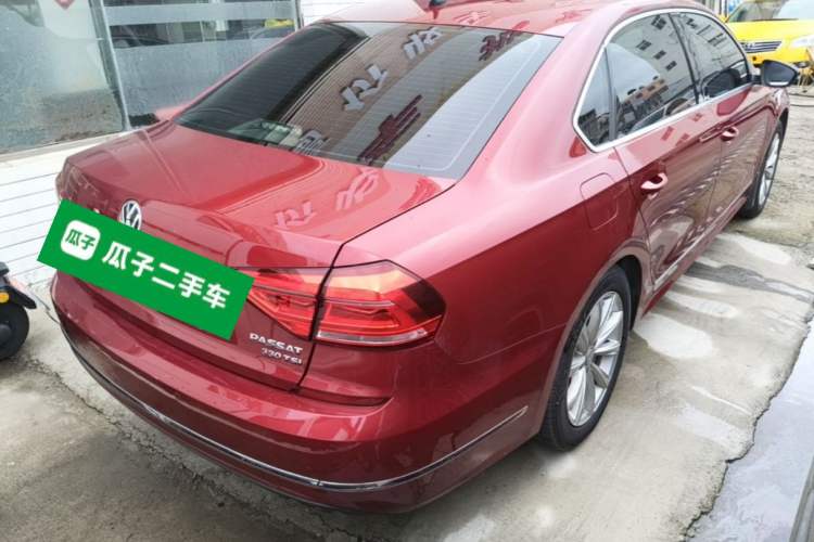 Used Volkswagen Passat 2017 330TSI DSG Luxury Edition Rear Right 45 Deg