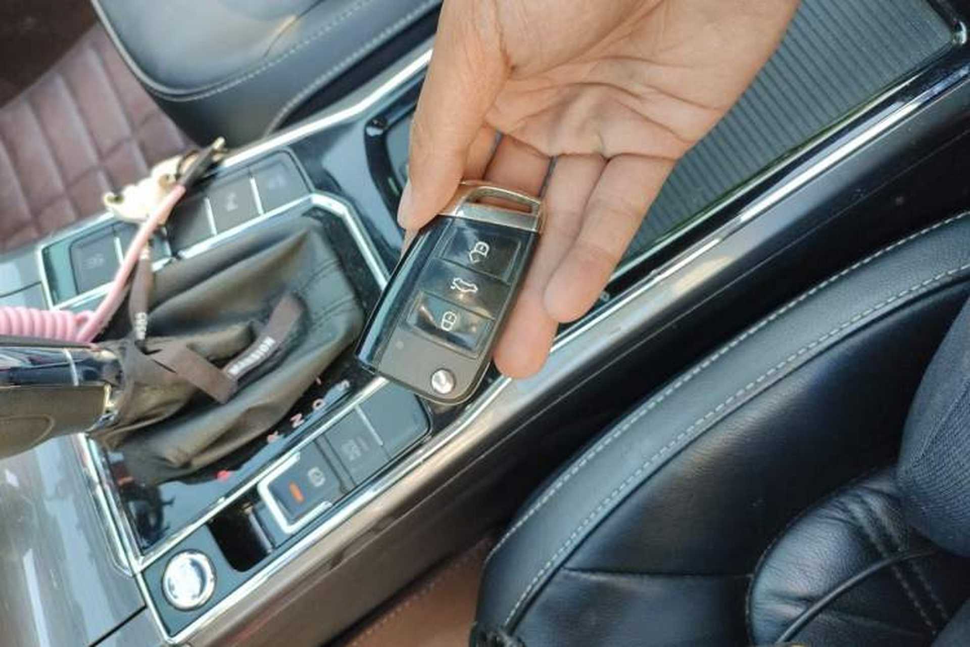 Used Volkswagen Passat 2017 280TSI DSG Luxury Edition Vehicle Key