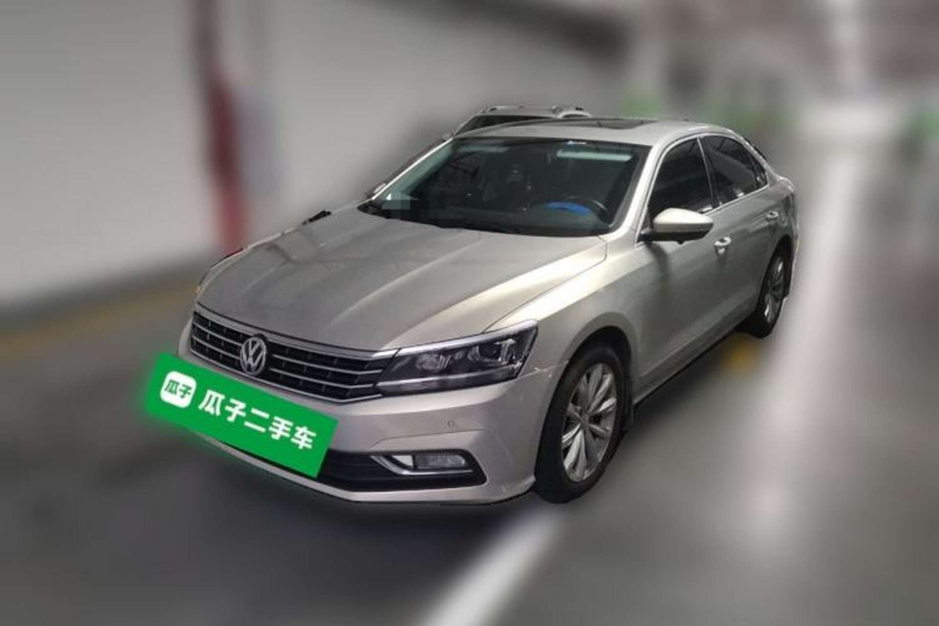 Used Volkswagen Passat 2017 330TSI DSG Luxury Edition Front Left 45 Deg