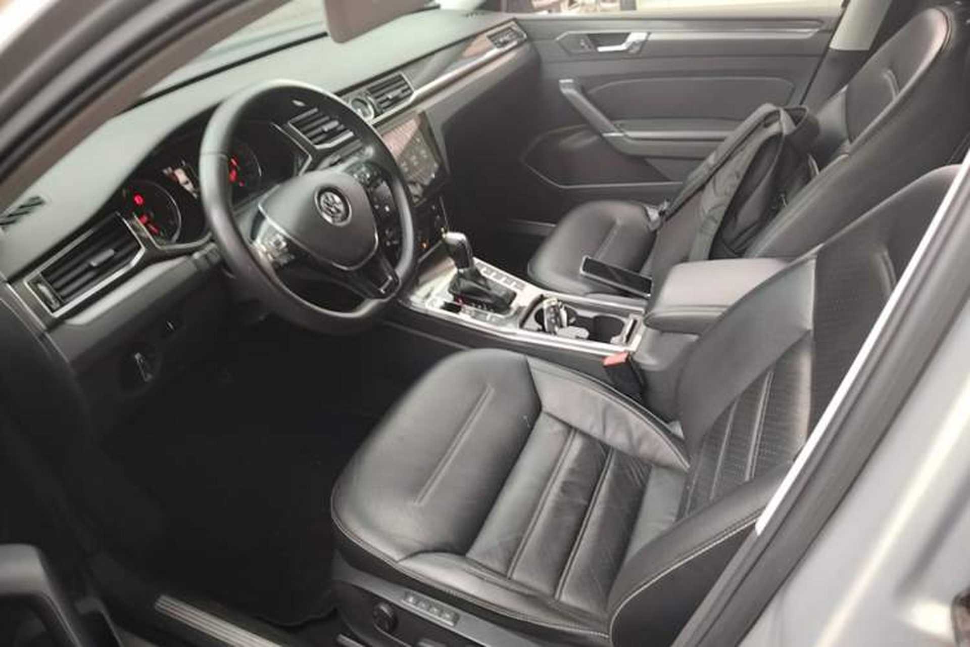 Used Volkswagen Passat 2017 330TSI DSG Prestige Edition Left Front Seat