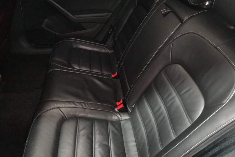 Used Volkswagen Passat 2017 330TSI DSG Luxury Edition Left Rear Seat