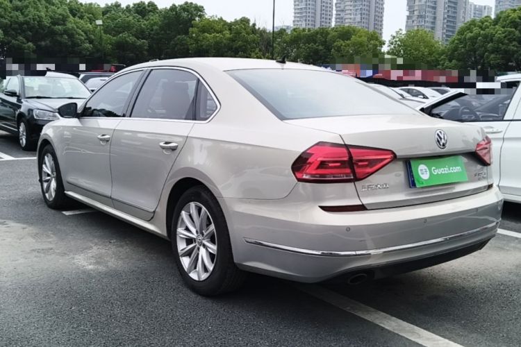 Used Volkswagen Passat 2017 330TSI DSG Luxury Edition Rear Left 45 Deg