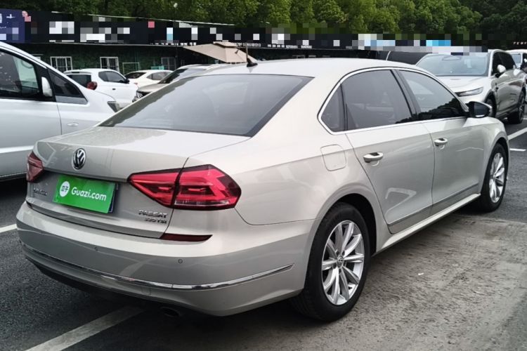 Used Volkswagen Passat 2017 330TSI DSG Luxury Edition Rear Right 45 Deg
