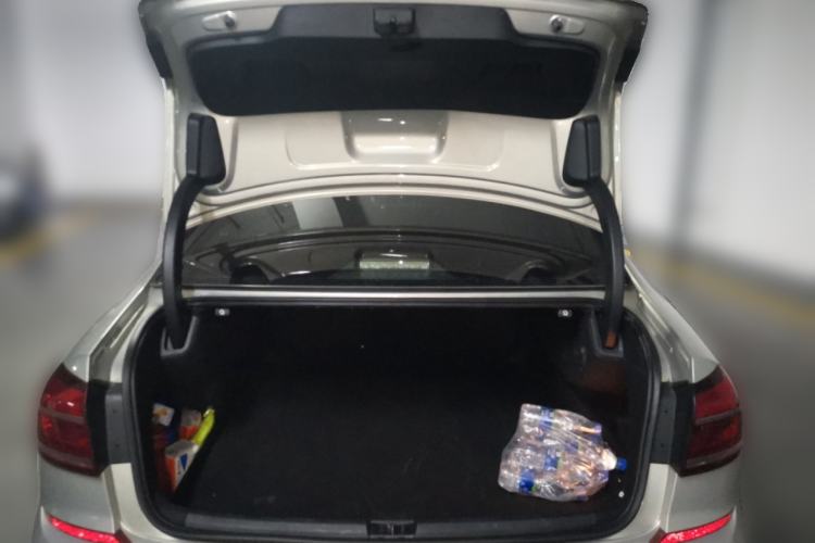 Used Volkswagen Passat 2017 330TSI DSG Luxury Edition Trunk