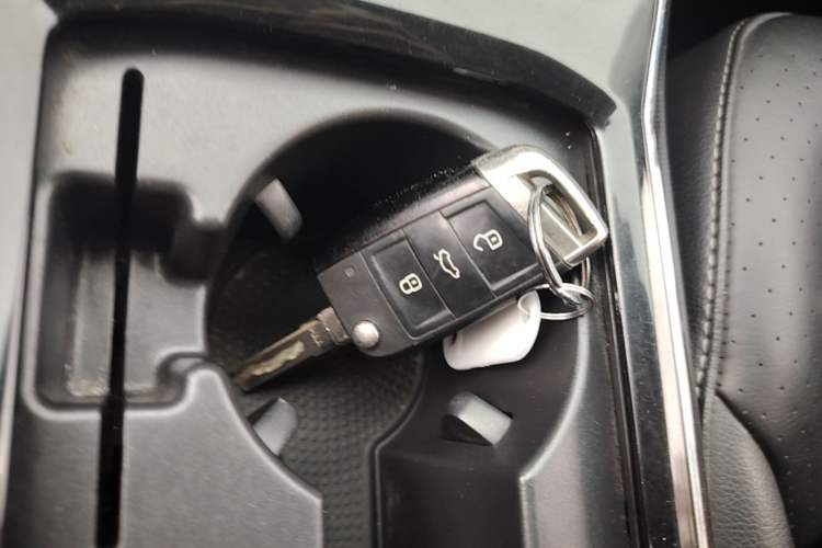 Used Volkswagen Passat 2017 330TSI DSG Prestige Edition Vehicle Key