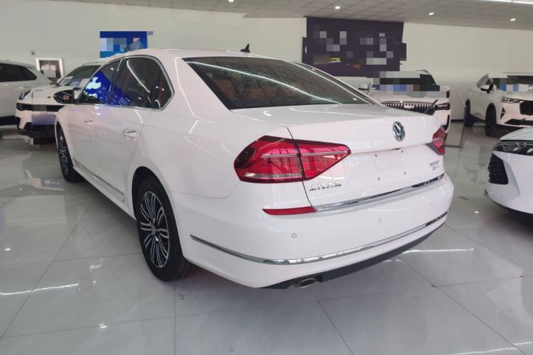 Used Volkswagen Passat 2017 330TSI DSG Prestige Edition Exterior 3