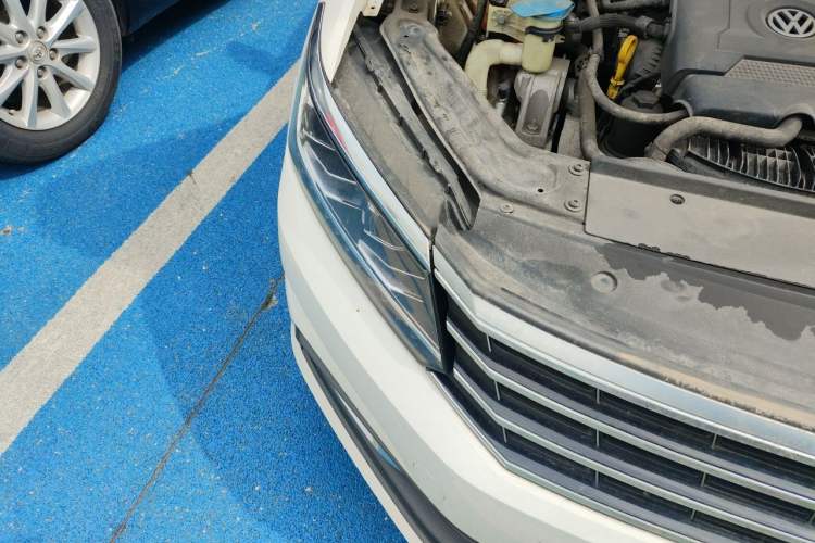 Used Volkswagen Passat 2017 330TSI DSG Luxury Edition Right Front Headlight