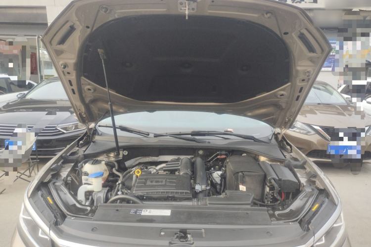 Used Volkswagen Passat 2017 280TSI DSG Luxury Edition Engine Bay
