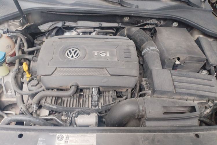 Used Volkswagen Passat 2017 330TSI DSG Luxury Edition Engine Bay