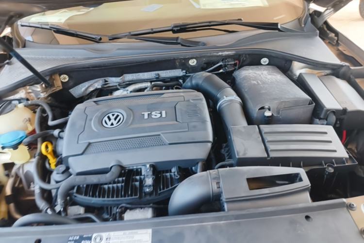 Used Volkswagen Passat 2017 330TSI DSG Luxury Edition Engine Bay