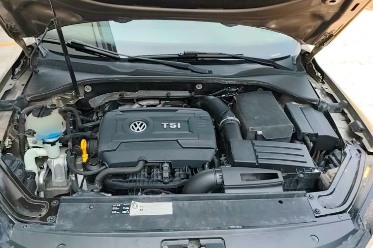 Used Volkswagen Passat 2017 330TSI DSG Prestige Edition Engine Bay