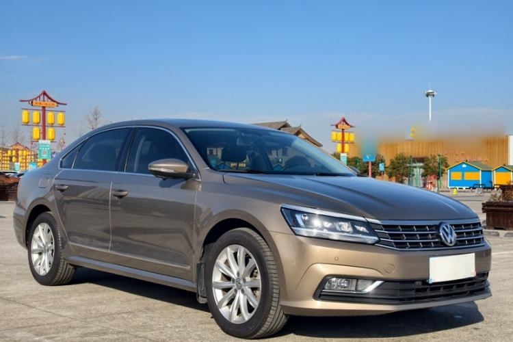 Used Volkswagen Passat 2017 280TSI DSG Luxury Edition Exterior 5