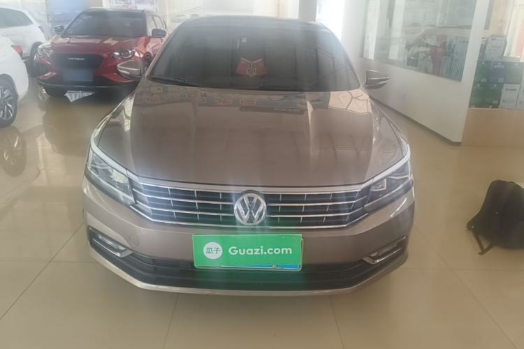 Used Volkswagen Passat 2017 330TSI DSG Luxury Edition Front