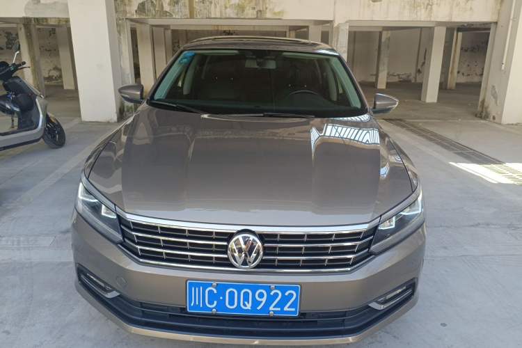 Used Volkswagen Passat 2017 280TSI DSG Luxury Edition Front