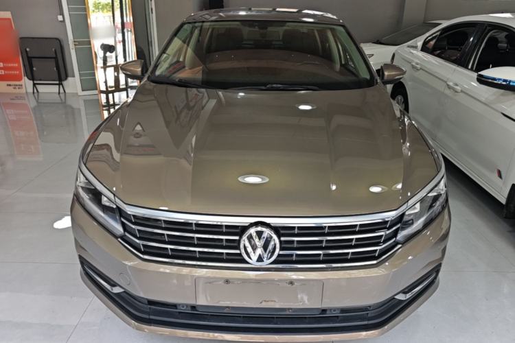 Used Volkswagen Passat 2017 330TSI DSG Luxury Edition Front