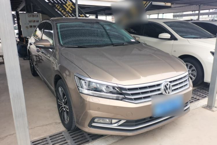 Used Volkswagen Passat 2017 330TSI DSG Prestige Edition Front Right 45 Deg