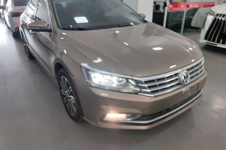 Used Volkswagen Passat 2017 330TSI DSG Prestige Edition Front Right 45 Deg