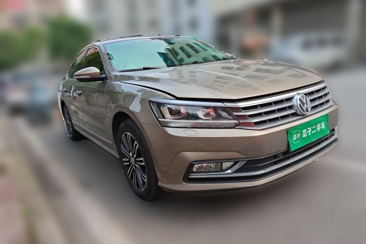 Used Volkswagen Passat 2017 330TSI DSG Prestige Edition Front Right 45 Deg