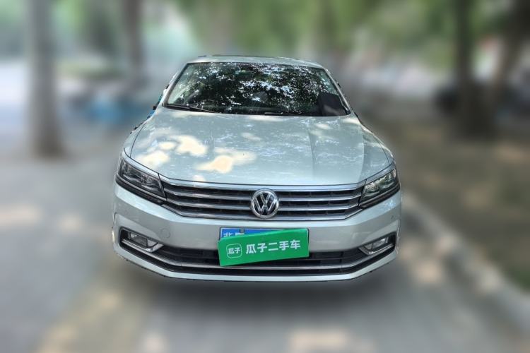 Used Volkswagen Passat 2017 330TSI DSG Luxury Edition Front