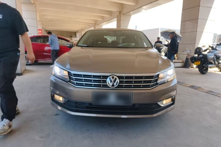 Used Volkswagen Passat 2017 330TSI DSG Luxury Edition Front