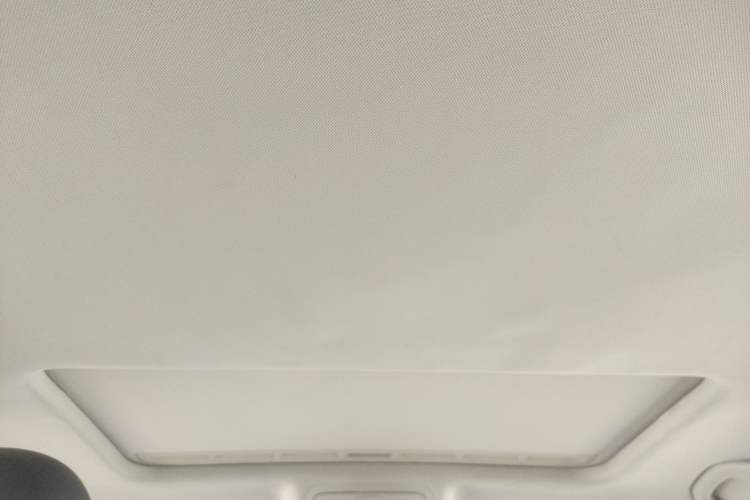 Used Volkswagen Passat 2017 280TSI DSG Luxury Edition Headliner
