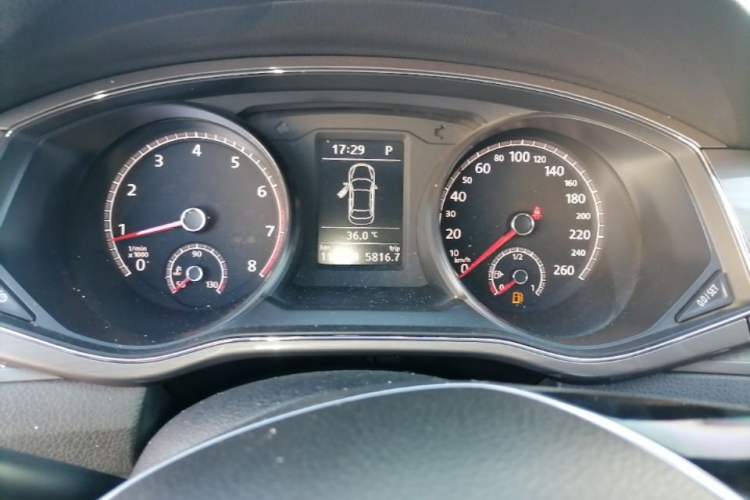Used Volkswagen Passat 2017 330TSI DSG Luxury Edition Instrument Cluster