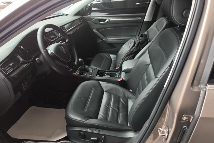 Used Volkswagen Passat 2017 330TSI DSG Prestige Edition Left Front Seat