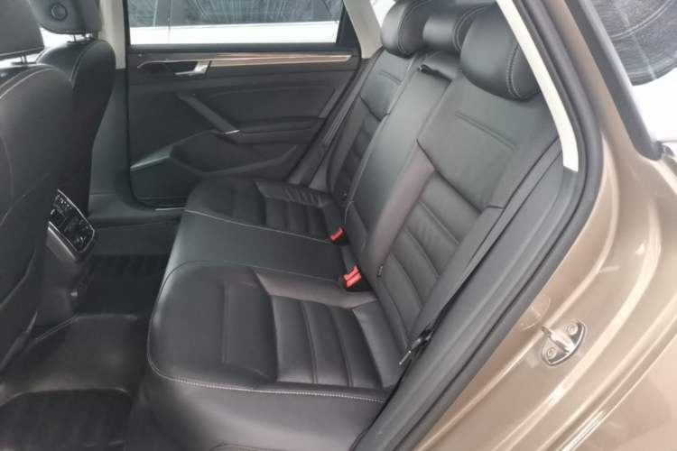 Used Volkswagen Passat 2017 330TSI DSG Prestige Edition Left Rear Seat