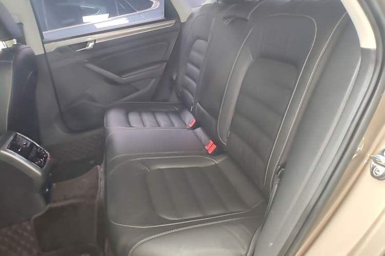 Used Volkswagen Passat 2017 330TSI DSG Luxury Edition Left Rear Seat