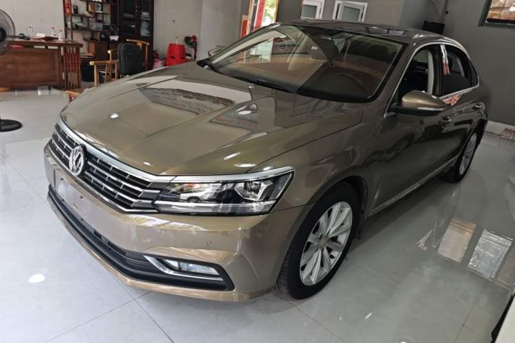 Ojetý Volkswagen Passat 2017 330TSI DSG Luxury Edition Guazi used car, China used car export, Used car for sale, Used  cars, Cheapest cars for sale