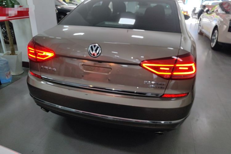 Used Volkswagen Passat 2017 330TSI DSG Prestige Edition Rear