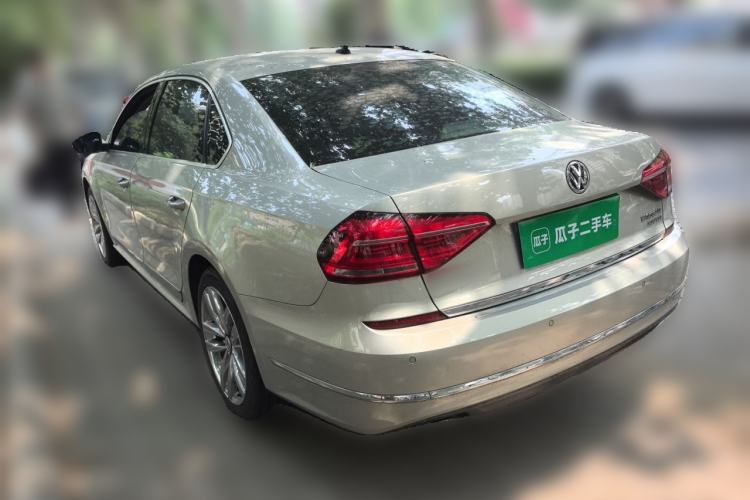 Used Volkswagen Passat 2017 330TSI DSG Luxury Edition Rear Left 45 Deg
