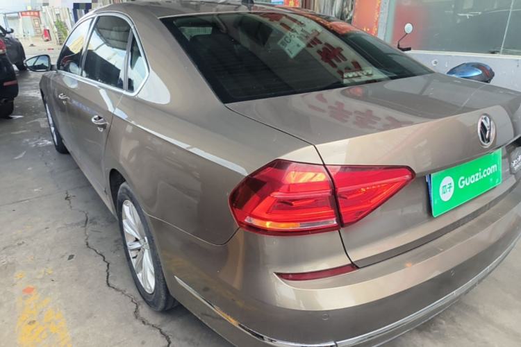 Used Volkswagen Passat 2017 330TSI DSG Luxury Edition Rear Left 45 Deg