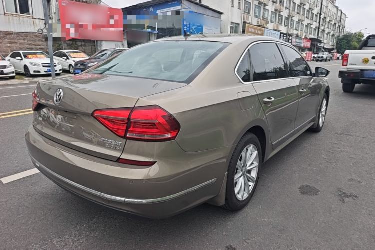 Used Volkswagen Passat 2017 280TSI DSG Luxury Edition Rear Right 45 Deg