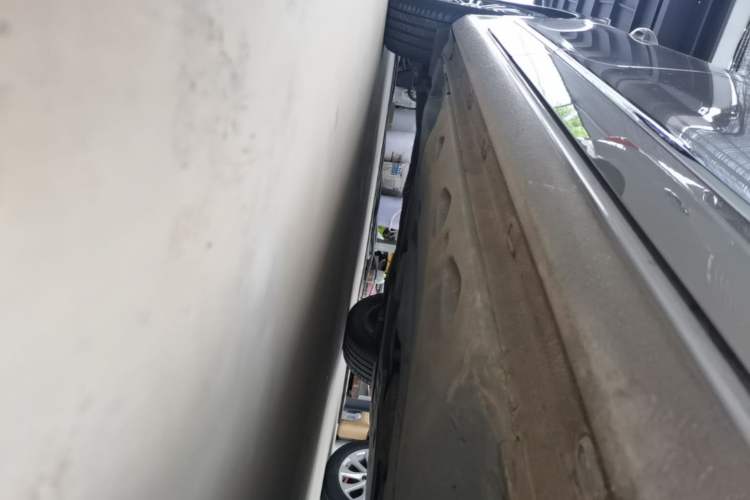 Used Volkswagen Passat 2017 330TSI DSG Prestige Edition Right Side Sill