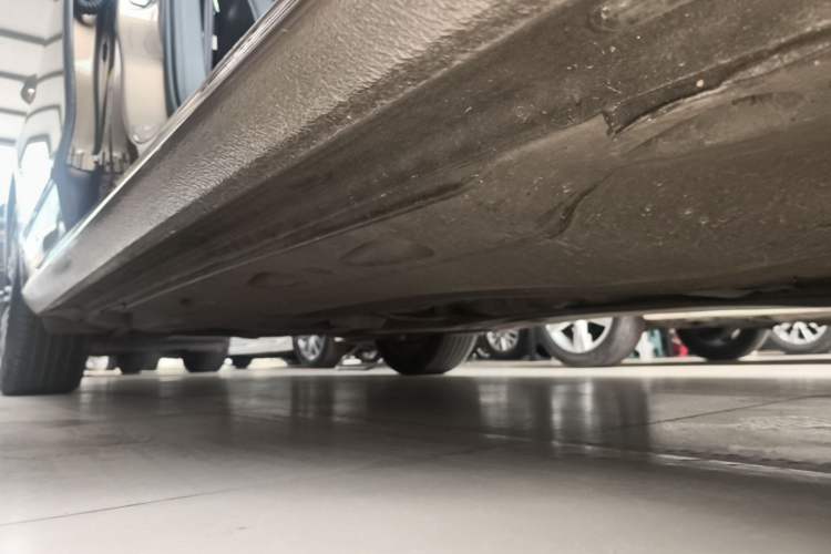 Used Volkswagen Passat 2017 330TSI DSG Prestige Edition Right Side Sill