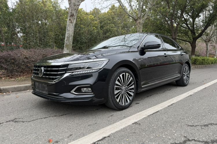Ojetý Volkswagen Passat 2019 330TSI Luxury Edition China V Standard Guazi used car, China used car export, Used car for sale, Used  cars, Cheapest cars for sale