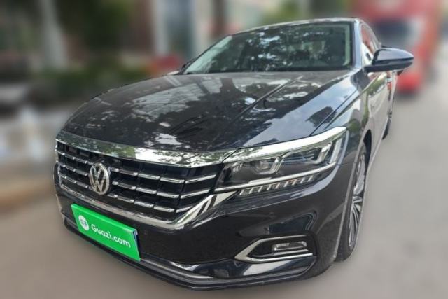 Ojetý Volkswagen Passat 2019 330TSI Luxury Edition China VI Standard