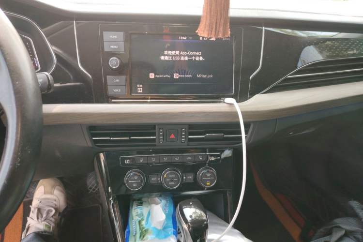 Used Volkswagen Passat 2019 330TSI Luxury Edition China V Standard Audio And AC Panel