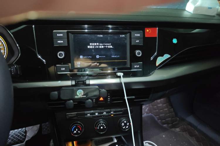 Used Volkswagen Passat 2019 280TSI Business Edition China VI Audio And AC Panel