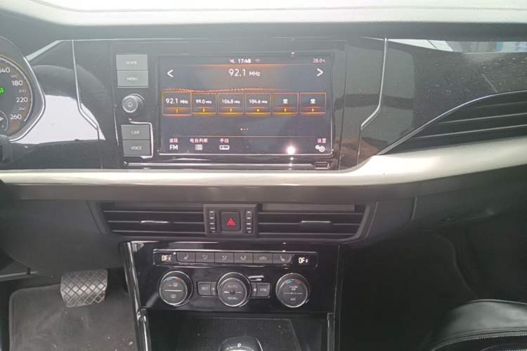 Used Volkswagen Passat 2019 330TSI Elite Edition China V Standard Audio And AC Panel