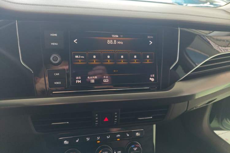 Used Volkswagen Passat 2019 330TSI Elite Edition China VI Audio And AC Panel