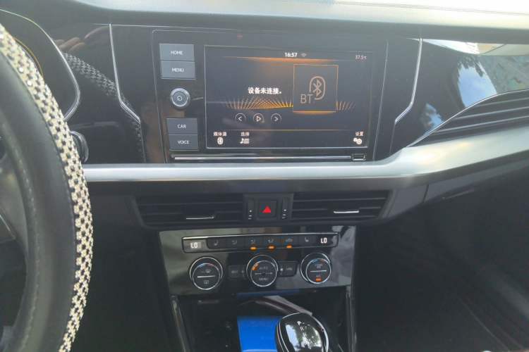 Used Volkswagen Passat 2019 330TSI Elite Edition China VI Audio And AC Panel
