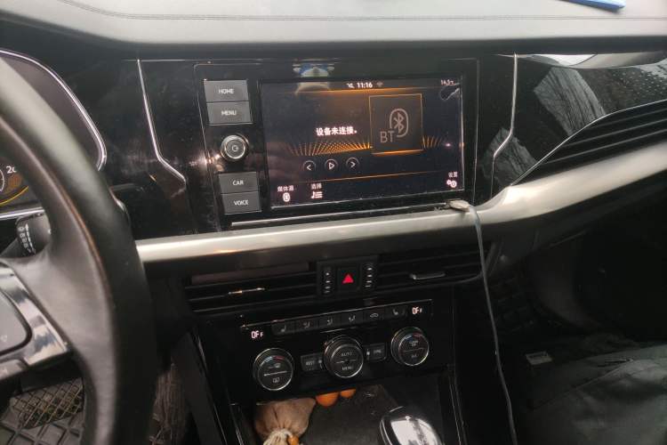 Used Volkswagen Passat 2019 330TSI Elite Edition China VI Audio And AC Panel