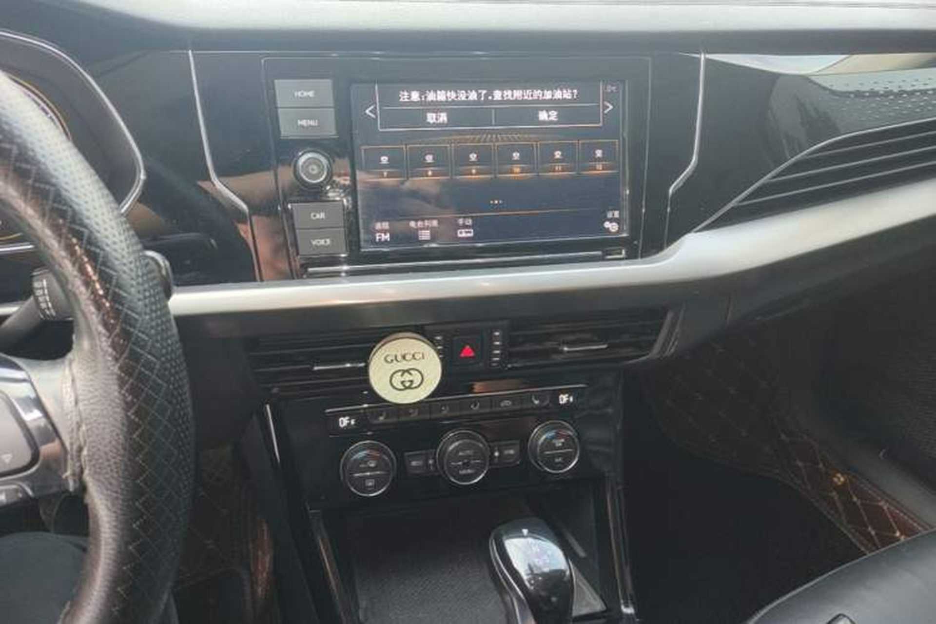 Used Volkswagen Passat 2019 330TSI Elite Edition China VI Audio And AC Panel