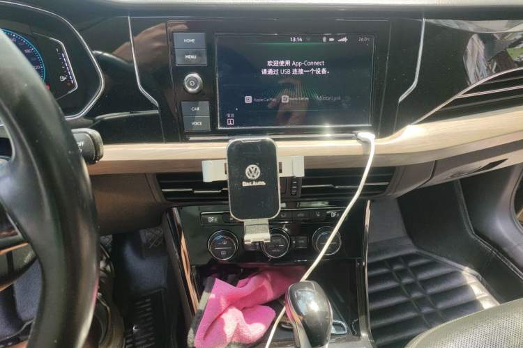 Used Volkswagen Passat 2019 330TSI Luxury Edition China V Standard Audio And AC Panel