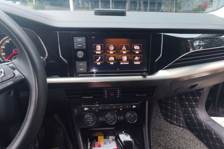 Used Volkswagen Passat 2019 280TSI Elite Edition China VI Standard Audio And AC Panel