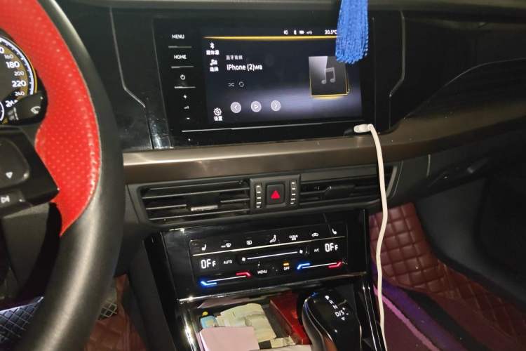 Used Volkswagen Passat 2019 330TSI Elite Edition China VI Audio And AC Panel