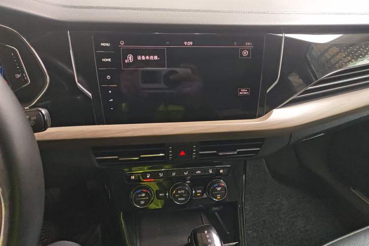Used Volkswagen Passat 2019 330TSI Prestige Edition China VI Standard Audio And AC Panel