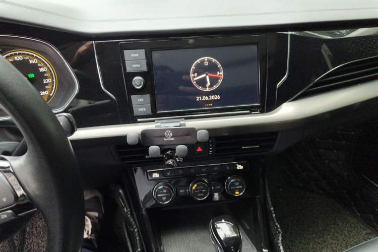 Used Volkswagen Passat 2019 330TSI Elite Edition China V Standard Audio And AC Panel